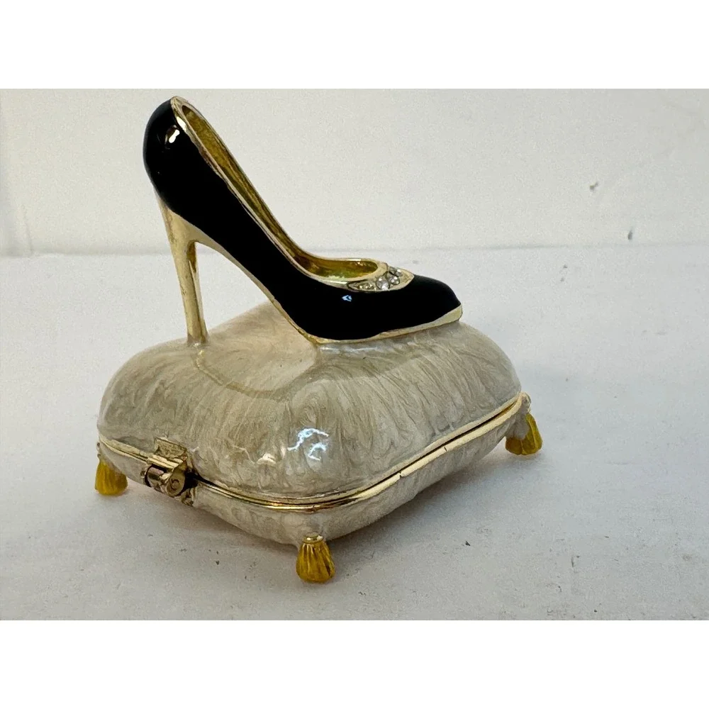 Black High Heel Stiletto on Pillow Enameled Trinket Box Gold Tone Rhinestone